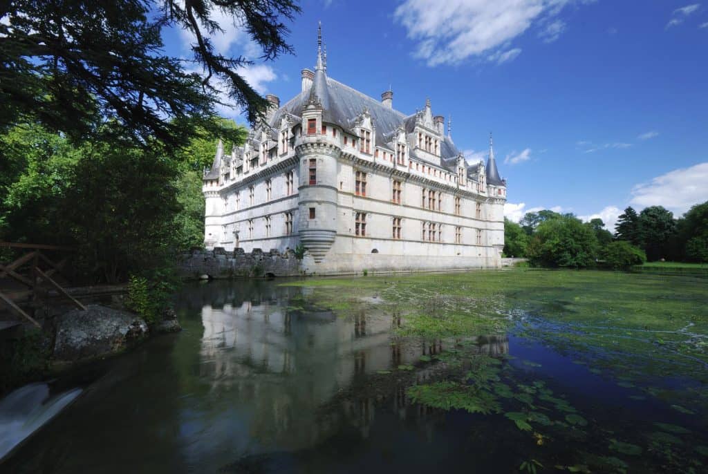 Château Azay-le-Rideau à vélo Location Détours de Loire