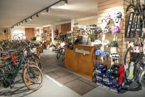 Caisse dans un magasin de vélo à Tours